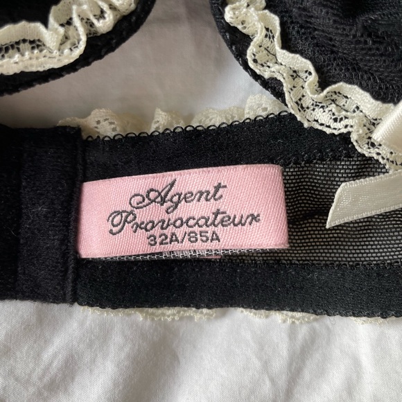 SOLD Agent Provocateur Black lace/ivory chiffon bra & suspender Size small NWOT - Picture 9 of 9